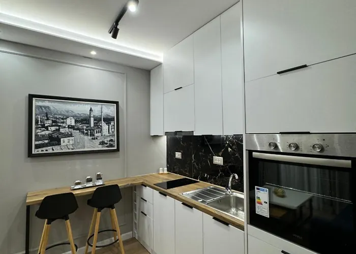 Brand New Apartament 地拉那