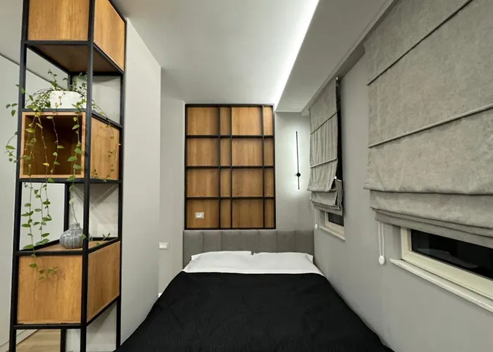 Brand New Apartament * 地拉那